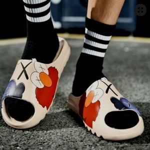 Unisex Cartoon Slides